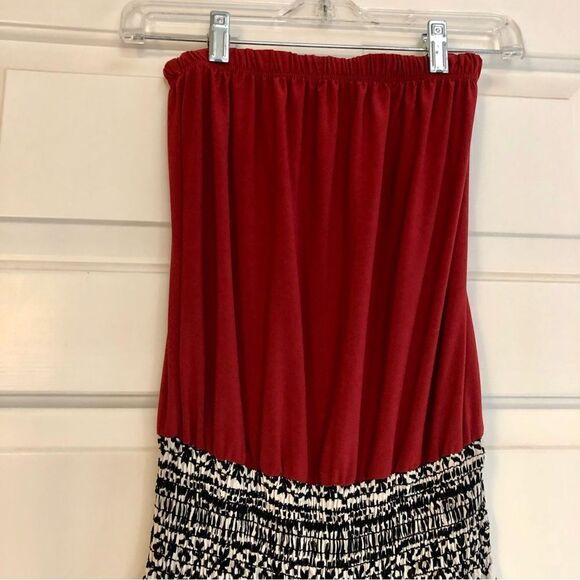 Red, Black, and White Women’s Strapless Jumpsuit Size Small - Picture 4 of 11